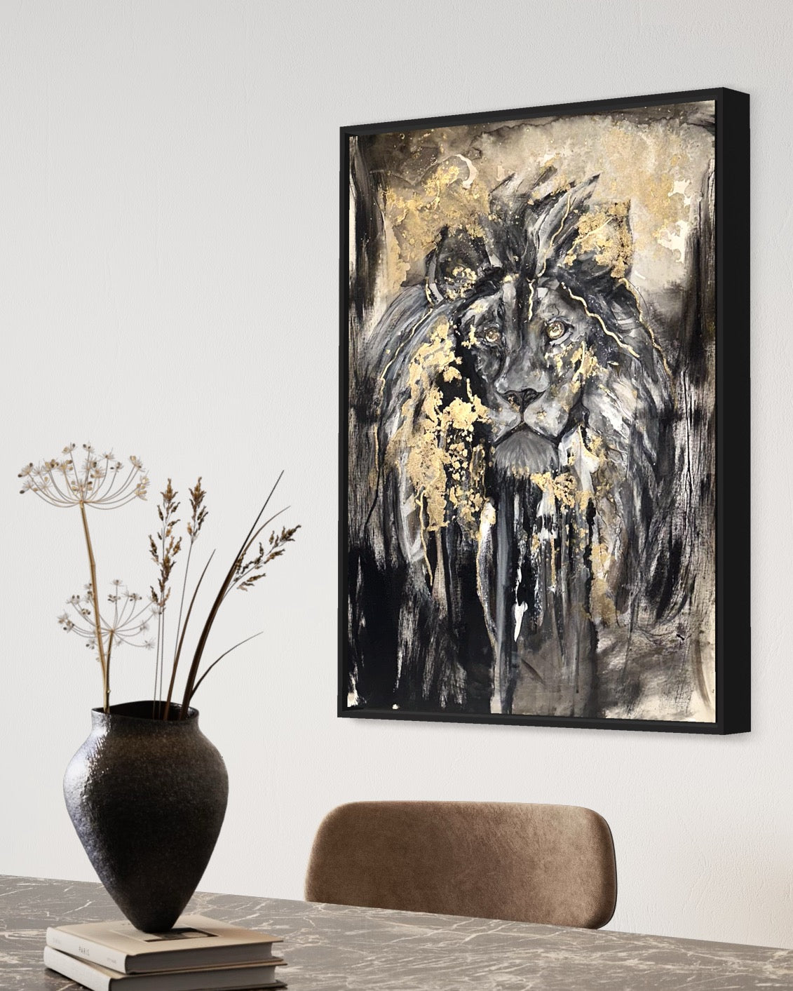 MAJESTIC LION - 60 X 80 cm