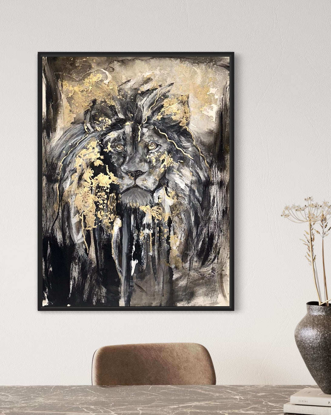 MAJESTIC LION - 60 X 80 cm